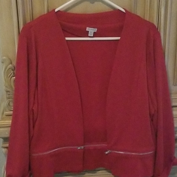 Guess - Picture 1 of 4